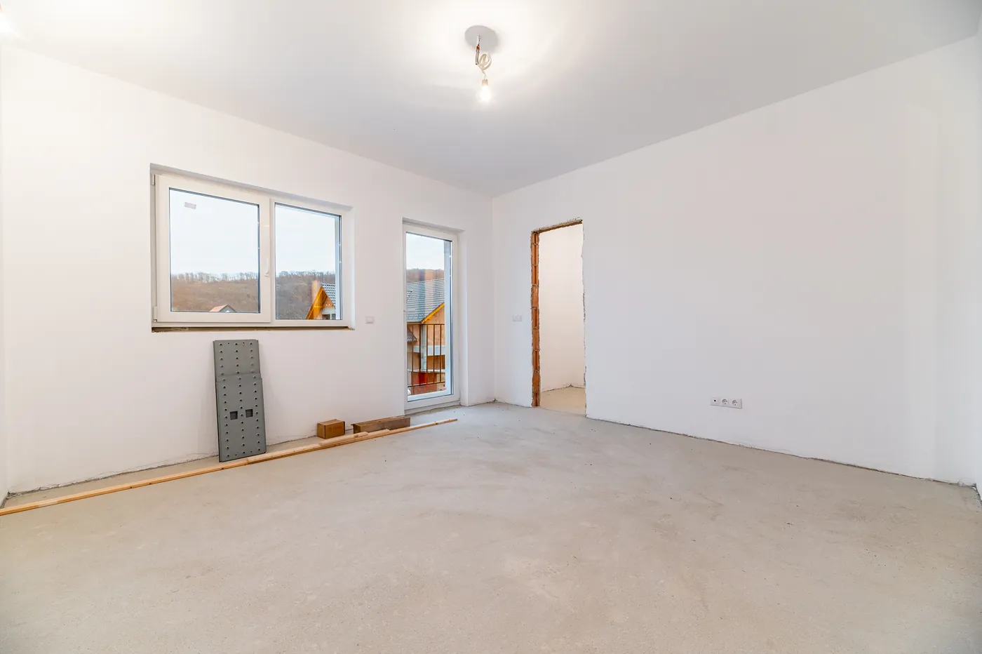 Casa Particulară, renovare completă, înainte 1